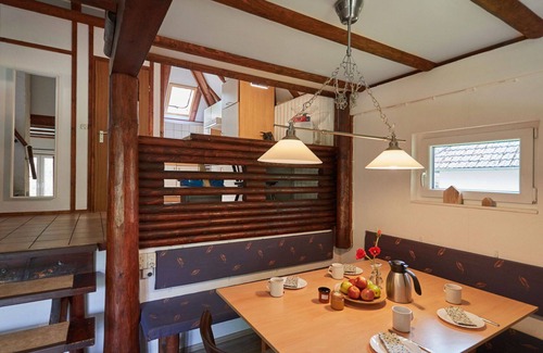Frankenau Maison | Agréable appartement dans une maison de vacances pour 6 personnes avec WIFI, TV et terrasse