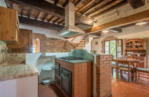 Radicondoli Appartement | Materno 2