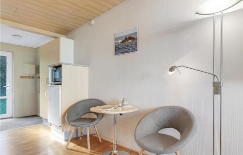 Sandvig Appartement | Nice Apartment In Allinge With Wifi