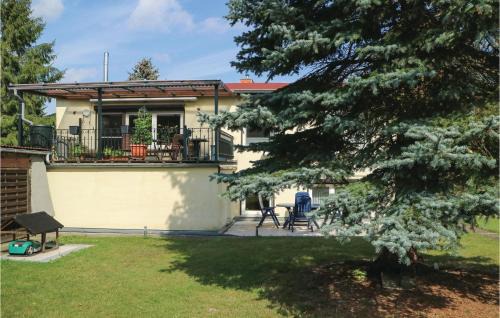 Alt Bukow Appartement | Nice Apartment In Alt Bukow Ot Teschow