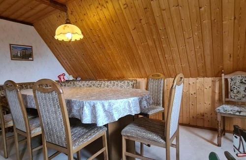 Ruppersdorf Appartement | Nice Apartment In Herrnhut Ot Ruppersdor