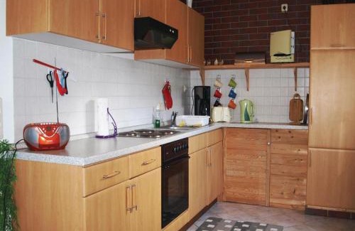 Roggentin Appartement | Nice Apartment In Mirow Ot Qualzow
