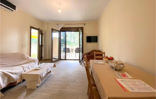 Skaloma Appartement | Nice Apartment In Nafpaktos With Wifi