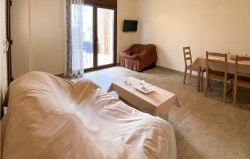 Skaloma Appartement | Nice Apartment In Nafpaktos With Wifi