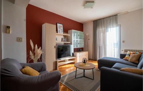 Skabrnja Appartement | Nice Apartment In Prkos With Wifi