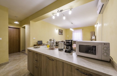 Tinjan Appartement | Bel appartement dans le centre de l'Istrie pour la famille ou le groupe