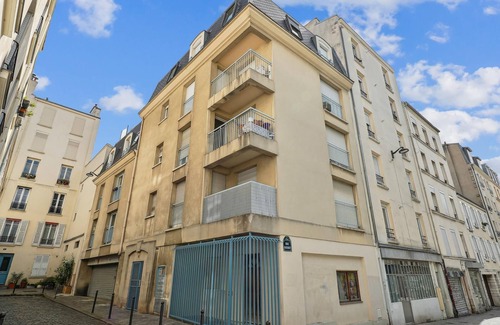 Quartier Sainte-Marguerite Appartement | Nice apartment in the heart of Paris by Weekome