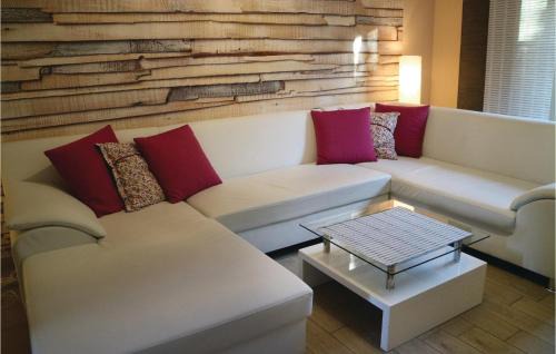 Thulendorf Appartement | Nice Apartment In Thulendorf-Sagerheide