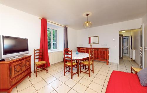 Trouvans Appartement | Nice Apartment In Trouvans With Wifi