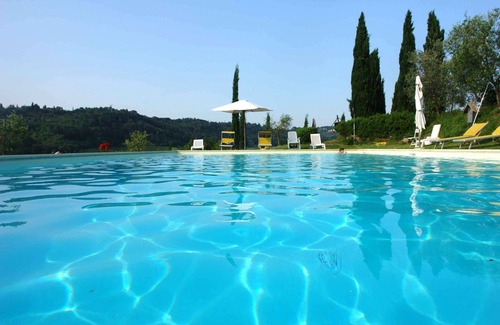 Poggiarello Villa | Appartement dans une maison de vacances avec piscine, WIFI, TV, patio, près de San Gimignano