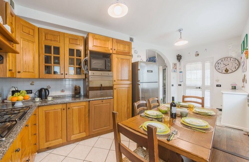 Stazzema Appartement | Bel appartement pour 6 personnes avec WIFI, TV, terrasse et animaux admis