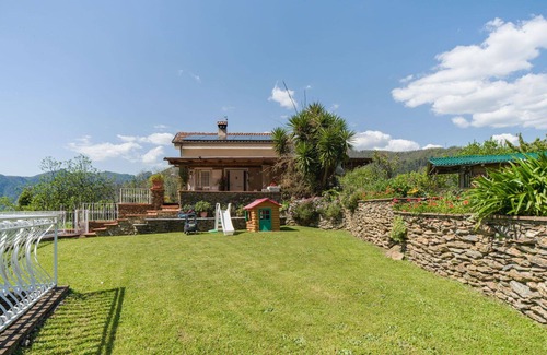 Stazzema Appartement | Bel appartement pour 6 personnes avec WIFI, TV, terrasse et animaux admis
