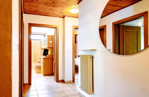 San Giovanni di Fassa Appartement | Joli appartement pour 4 personnes avec WIFI, TV, balcon et parking