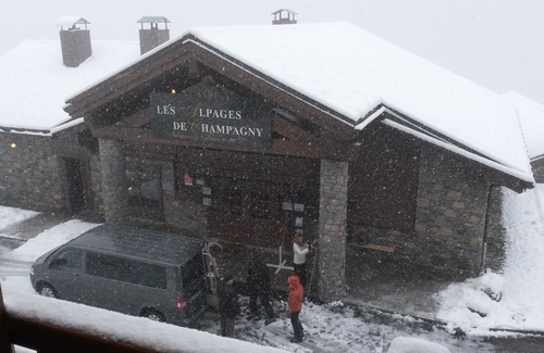 Champagny-en-Vanoise Appartement | Bel apt 65m2 4/6p Champagny PARADISKI la Plagne/les Arcs av Piscine, SaunaHammam