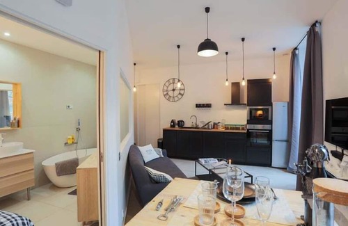 Voltaire - Saint Amour Appartement | Superbe Appart Centre Lyon + Design + HighTech