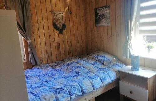Saint-Leger Chalet De Ski | Nice chalet by the woods in Saint-Léger