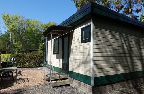 Marum Cabine | Nice chalet for rent against forest and directly on border Friesland/Groningen/Dr.