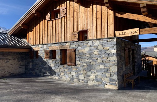 Plangagnant Chalet De Ski | Joli Chalet LEON situé à Plangagnant (1650 m) La PLAGNE - télésiège de LA ROCHE