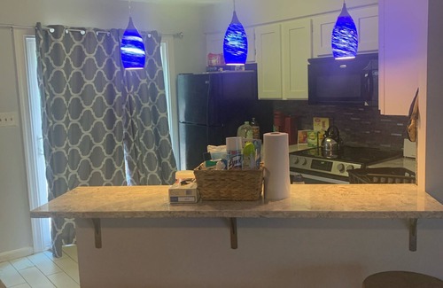 Odenton Maison | Nice clean townhome in the middle of everything mall, airport, DC, Baltimore ect