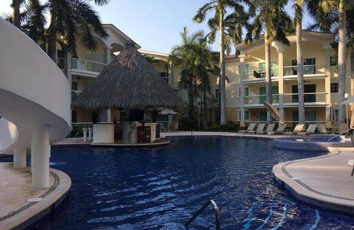 Granjas del Marques Appartement | Beau confortable 2 lits. 2 condo de bain à Acapulco
