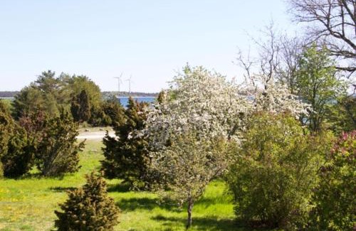 Larbro Maison | Nice cottage in Larbro, 150 m from one of Gotlands quietest beaches