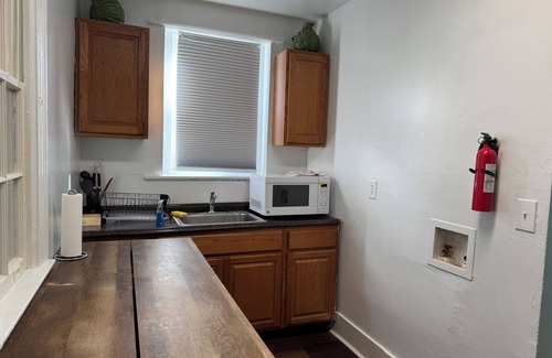 Anacostia Appartement | NICE Cozy APT 4-Bedroom 5-Beds Easy Parking