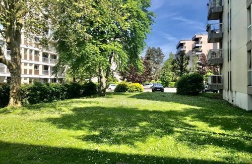 Le Pecq Appartement | Nice flat close to Seine river in Paris