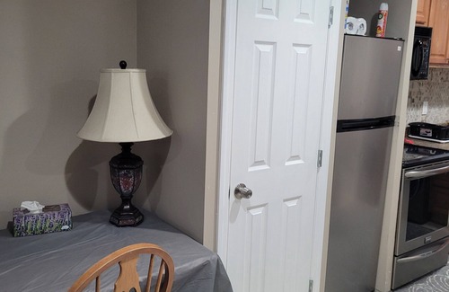 Levittown Maison | Nice, friendly, quite area,feel like at your home