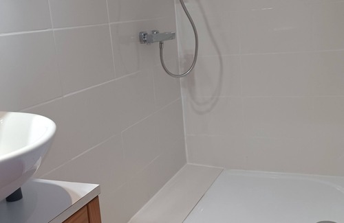 Digoin Appartement | bel appartement fonctionnel climatisé.Proche de la voie verte et PAL a 30mn