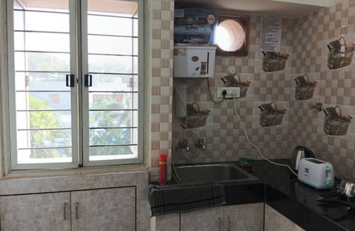 Basheerbagh Appartement | Nice great CoupleFriendly family rooms