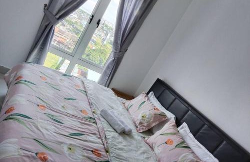 Taman Century Appartement | Nice Holiday Space at KSL D'Esplanade Residence, Johor Bahru with TV Box 1109