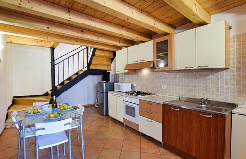 Sant'Anna d'Alfaedo Maison | Nice home in Fosse di Sant'Anna d'A