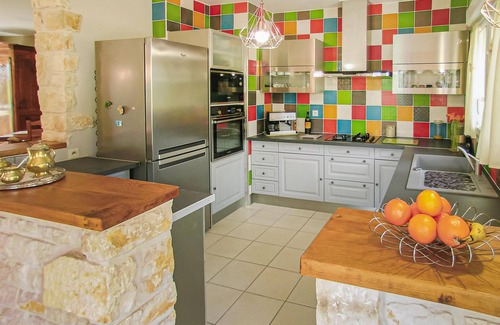 Savignac-les-Eglises Maison | Nice home in Savignac les Eglises