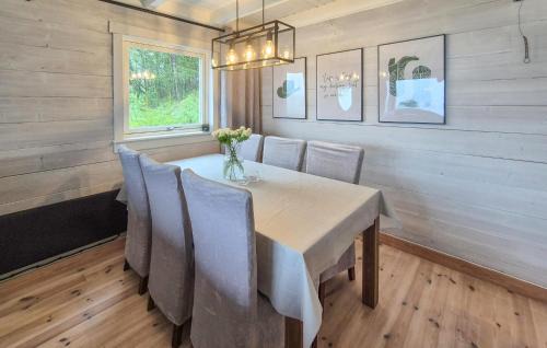 Tysvaer Maison | Nice Home In Aksdal With House Sea View