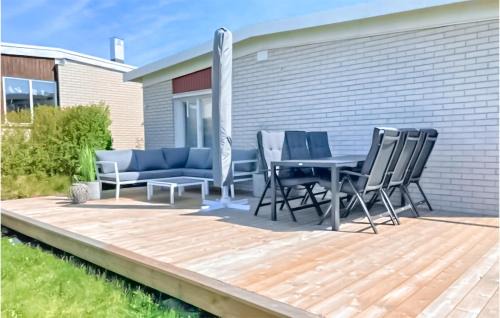 Alno Maison | Nice Home In Alnö With Kitchen