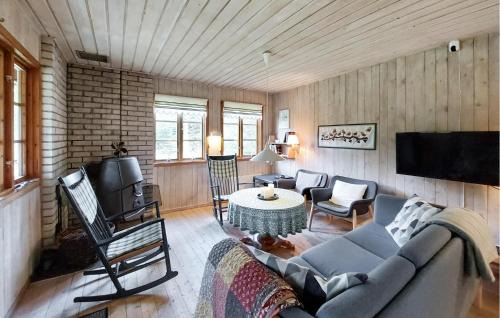 Skarseryd Maison | Nice Home In Annerstad With Wifi