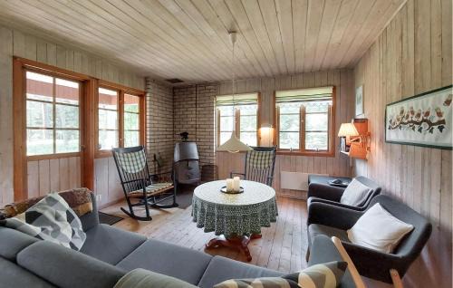 Skarseryd Maison | Nice Home In Annerstad With Wifi