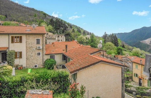 Seravezza Maison | Belle maison à Azzano avec WiFi