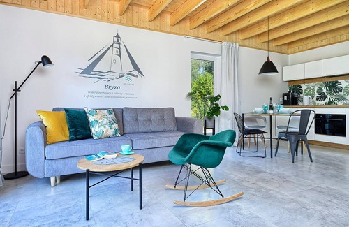 Bialogora Maison | Nice home in Bialogora with WiFi