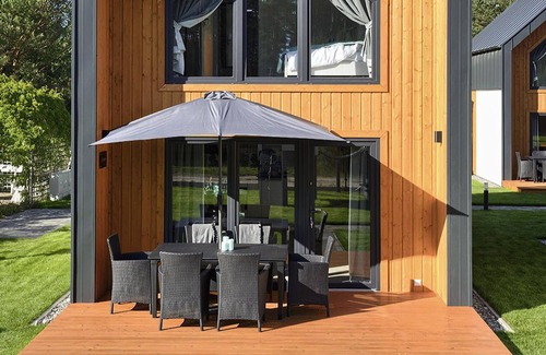 Bialogora Maison | Nice home in Bialogora with WiFi