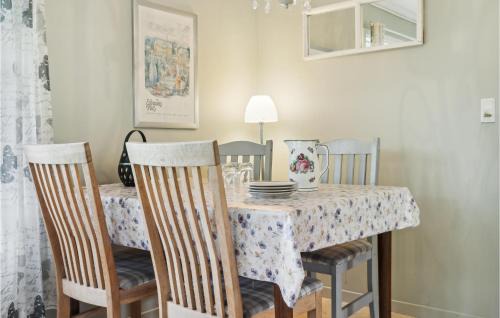 Bog By Maison | Nice Home In Bogø By With Wifi