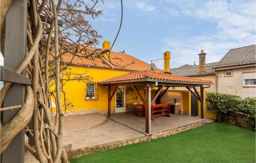Buzdohanj Maison | Nice Home In Cernik With Kitchen