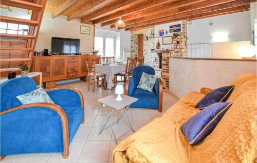 Creances Maison | Nice Home In Créances With Wifi