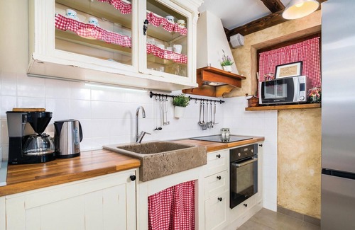 Porozina Maison | Maison confortable de 2 chambres à Cres