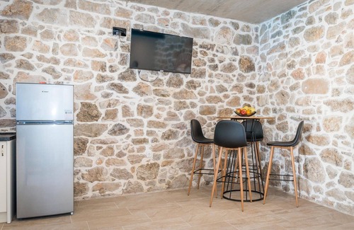 Drnis Maison | Belle maison à Drnis avec WiFi
