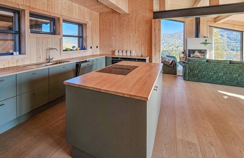 Vinje Maison | Belle maison à Edland avec sauna