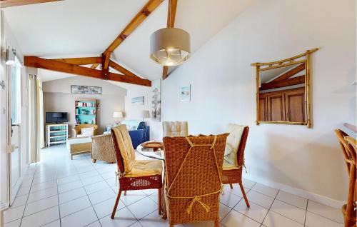 Meschers-sur-Gironde Maison | Nice Home In Meschers-Sur-Gironde With Kitchen