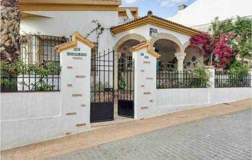 Fuente-Tojar Maison | Nice Home In Fuente Tojar With Wifi