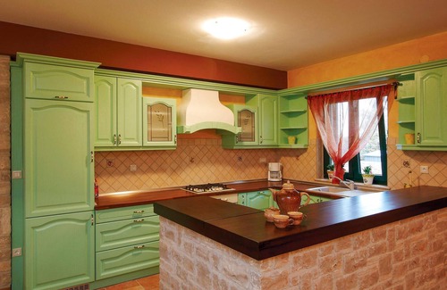 Gajana Maison | Superbe maison de 5 chambres à Golubovo