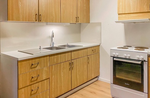 Bogoyvaer Maison | Nice home in Kverva with WiFi